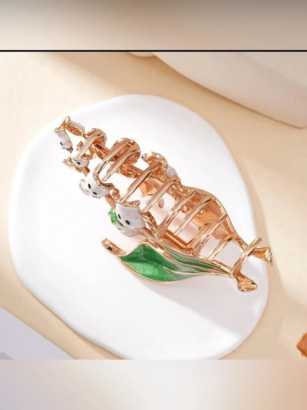 Lily of the Valley Ghost 👻 hair clip